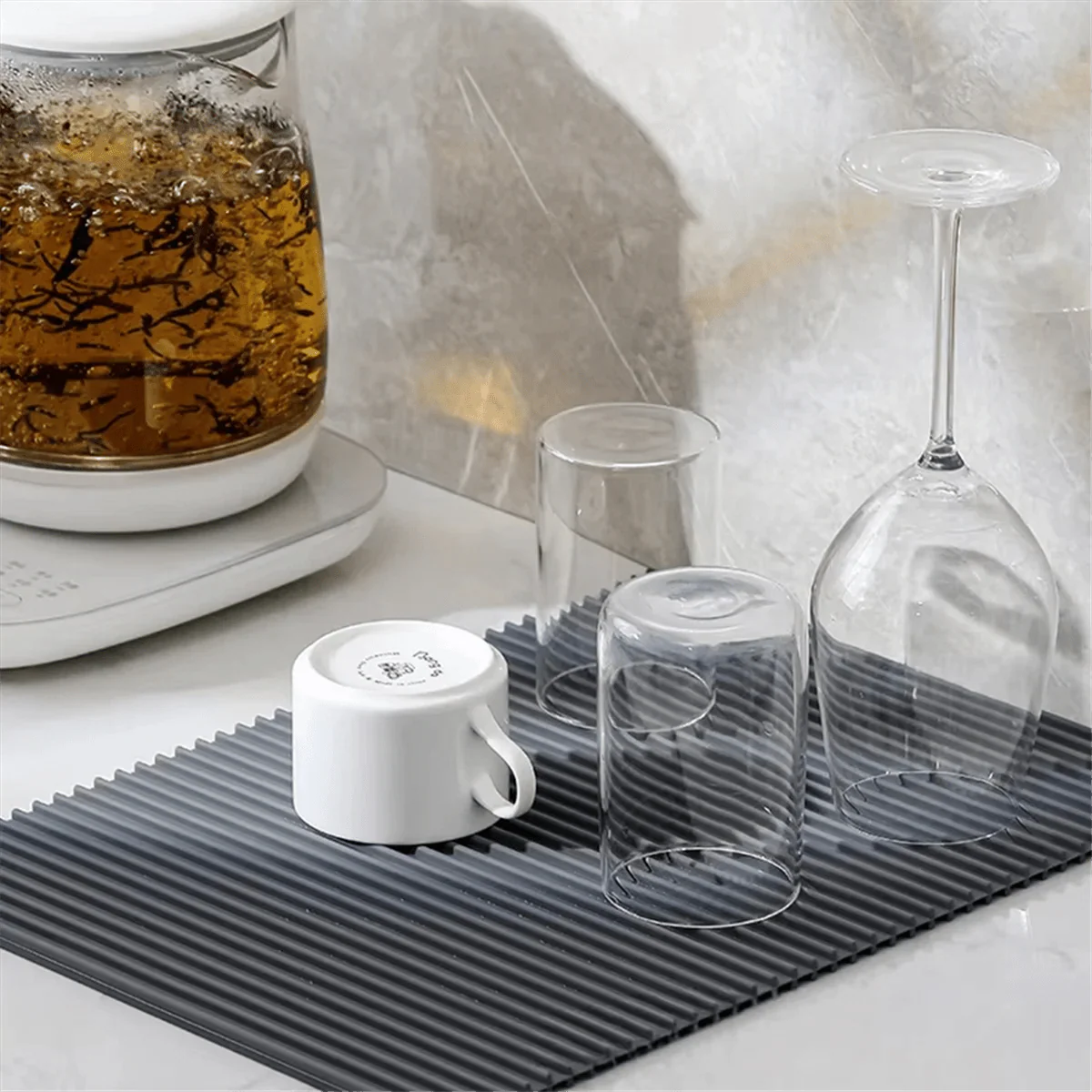 A72P Silicone Kitchen Mats for Countertop - High Temperature , Anti-Scalding, Anti-Slip Coasters and Placemats